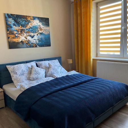שצ'צ'ינק Apartament Sunflower מראה חיצוני תמונה