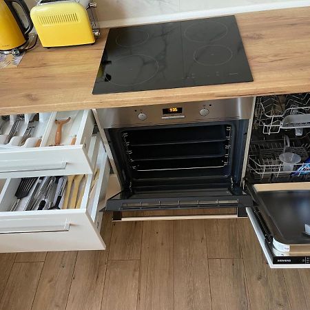 שצ'צ'ינק Apartament Sunflower מראה חיצוני תמונה